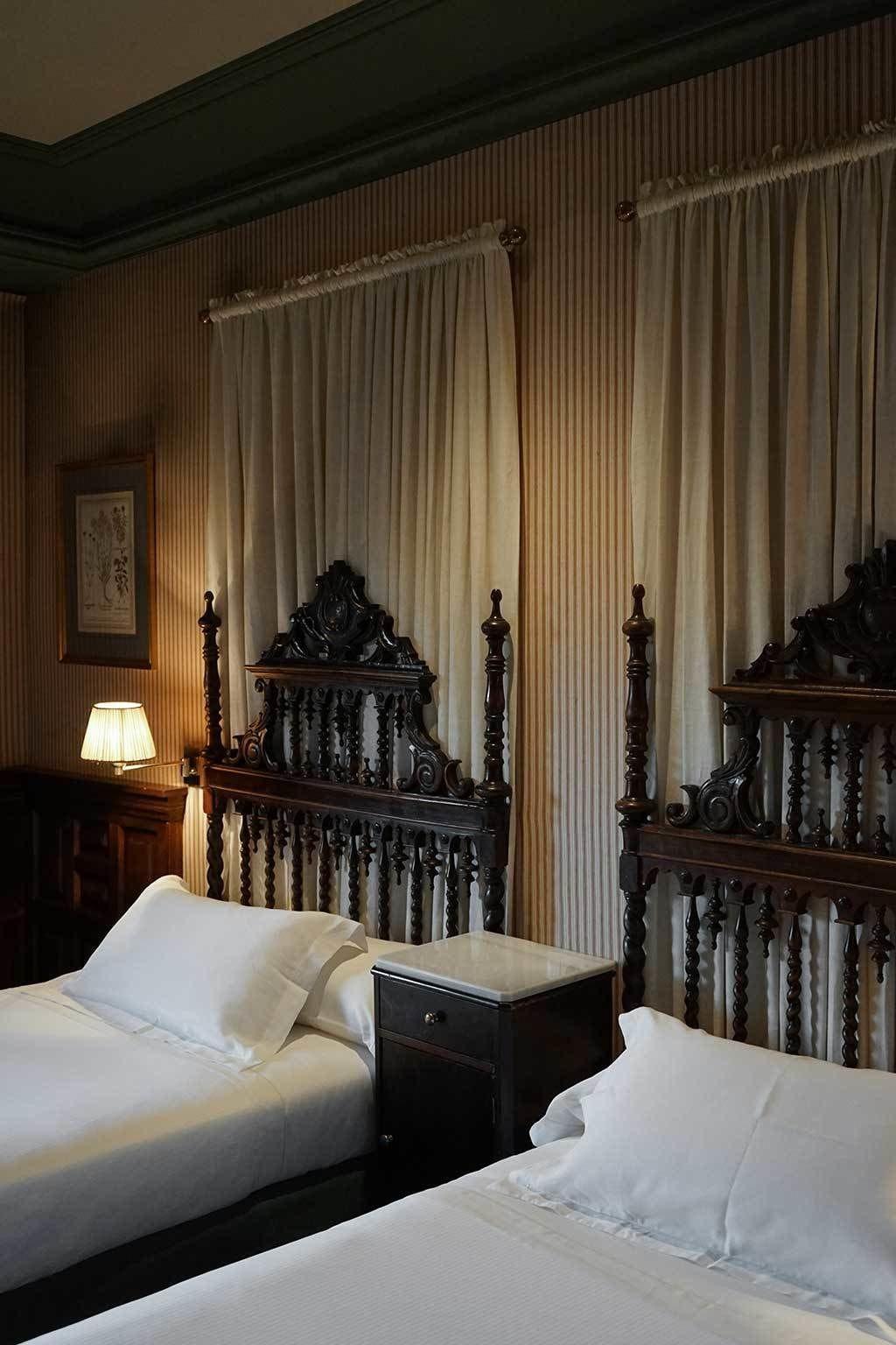 Landa Ξενοδοχείο Burgo Εξωτερικό φωτογραφία The bedroom of the Duke of Alba