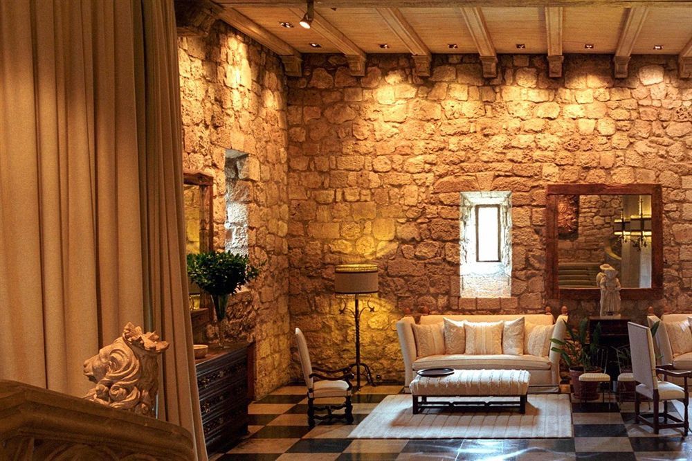 Landa Ξενοδοχείο Burgo Εσωτερικό φωτογραφία Interior of the hotel